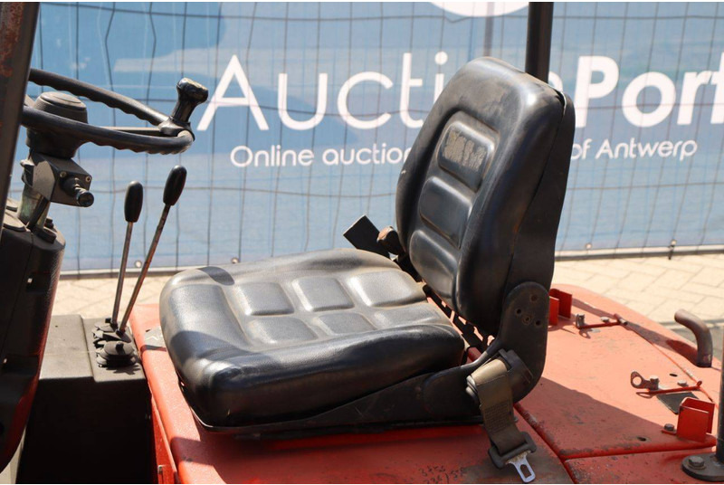 Ηλεκτροκίνητο περονοφόρο Linde E14: φωτογραφία 19 Ηλεκτροκίνητο περονοφόρο Linde E14: φωτογραφία 19