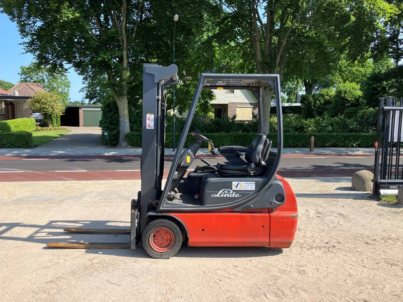 Linde E16C-02 - Ηλεκτροκίνητο περονοφόρο: φωτογραφία 1 Linde E16C-02 - Ηλεκτροκίνητο περονοφόρο: φωτογραφία 1