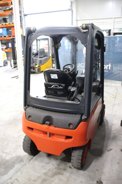 Linde E16 - Ηλεκτροκίνητο περονοφόρο: φωτογραφία 5 Linde E16 - Ηλεκτροκίνητο περονοφόρο: φωτογραφία 5