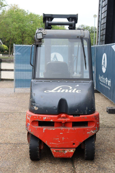 Linde E25-02 - Ηλεκτροκίνητο περονοφόρο: φωτογραφία 5 Linde E25-02 - Ηλεκτροκίνητο περονοφόρο: φωτογραφία 5