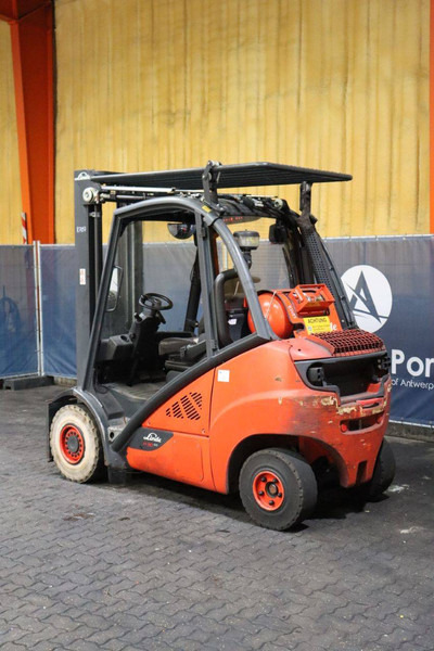 Linde H30T-02 - Υγραεριοκίνητο περονοφόρο: φωτογραφία 4 Linde H30T-02 - Υγραεριοκίνητο περονοφόρο: φωτογραφία 4