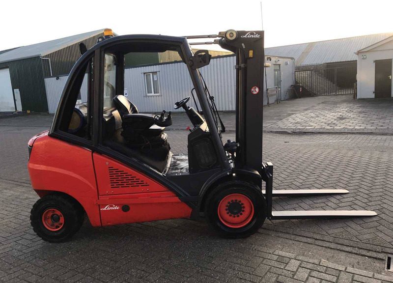 Linde H30T - Υγραεριοκίνητο περονοφόρο: φωτογραφία 5 Linde H30T - Υγραεριοκίνητο περονοφόρο: φωτογραφία 5