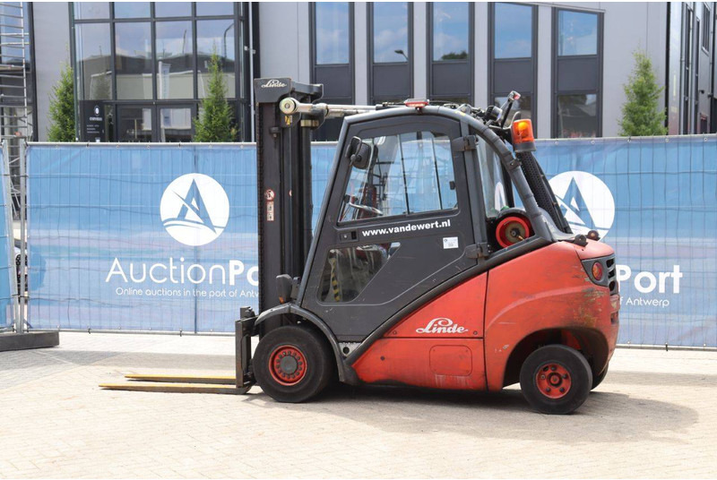 Linde H30T - Πετρελαιοκίνητο περονοφόρο: φωτογραφία 3 Linde H30T - Πετρελαιοκίνητο περονοφόρο: φωτογραφία 3
