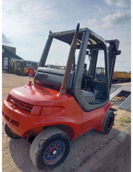 Linde H45D - Πετρελαιοκίνητο περονοφόρο: φωτογραφία 3 Linde H45D - Πετρελαιοκίνητο περονοφόρο: φωτογραφία 3