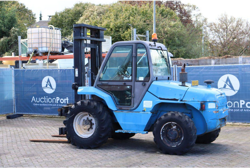 Manitou M 50-4 - Φορτηγό ανωμάλου εδάφους: φωτογραφία 4 Manitou M 50-4 - Φορτηγό ανωμάλου εδάφους: φωτογραφία 4