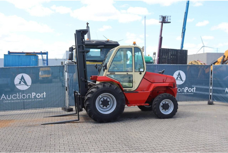 Manitou M30-4 - Φορτηγό ανωμάλου εδάφους: φωτογραφία 1 Manitou M30-4 - Φορτηγό ανωμάλου εδάφους: φωτογραφία 1