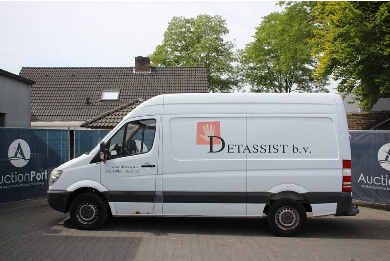 Mercedes-Benz 906 Ka 35 Sprinter 311cdi - Βαν: φωτογραφία 2 Mercedes-Benz 906 Ka 35 Sprinter 311cdi - Βαν: φωτογραφία 2