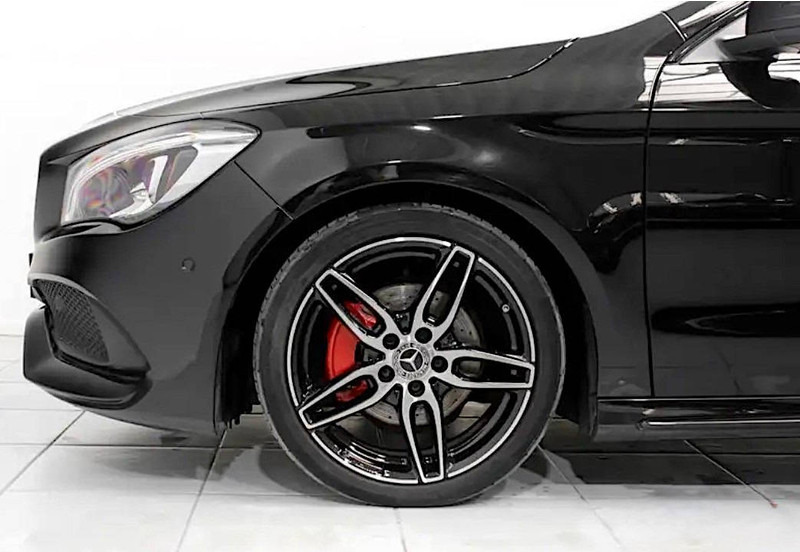 Mercedes-Benz CLA-Klasse (C117 - update) 180 Automatic - Λιμουζίνα/ Sedan: φωτογραφία 5 Mercedes-Benz CLA-Klasse (C117 - update) 180 Automatic - Λιμουζίνα/ Sedan: φωτογραφία 5