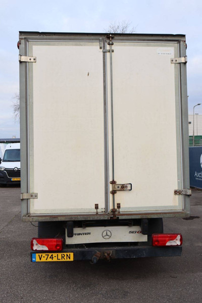 Mercedes-Benz Sprinter - Επαγγελματικό αυτοκίνητο κόφα: φωτογραφία 5 Mercedes-Benz Sprinter - Επαγγελματικό αυτοκίνητο κόφα: φωτογραφία 5