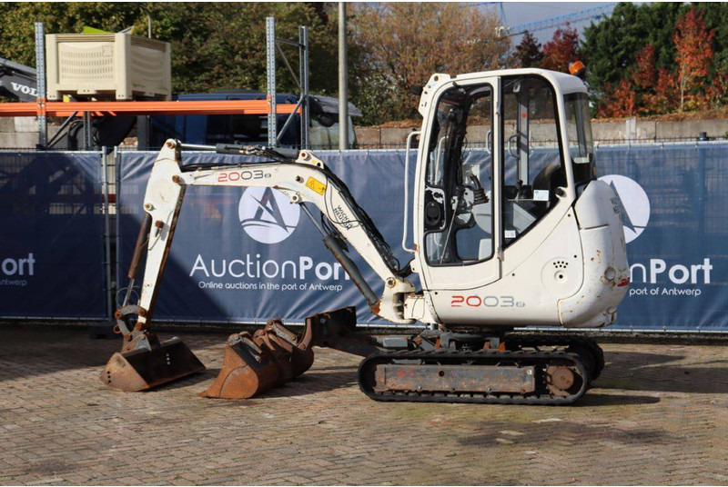 Neuson 2003 RD - Μίνι εκσκαφέας: φωτογραφία 3 Neuson 2003 RD - Μίνι εκσκαφέας: φωτογραφία 3