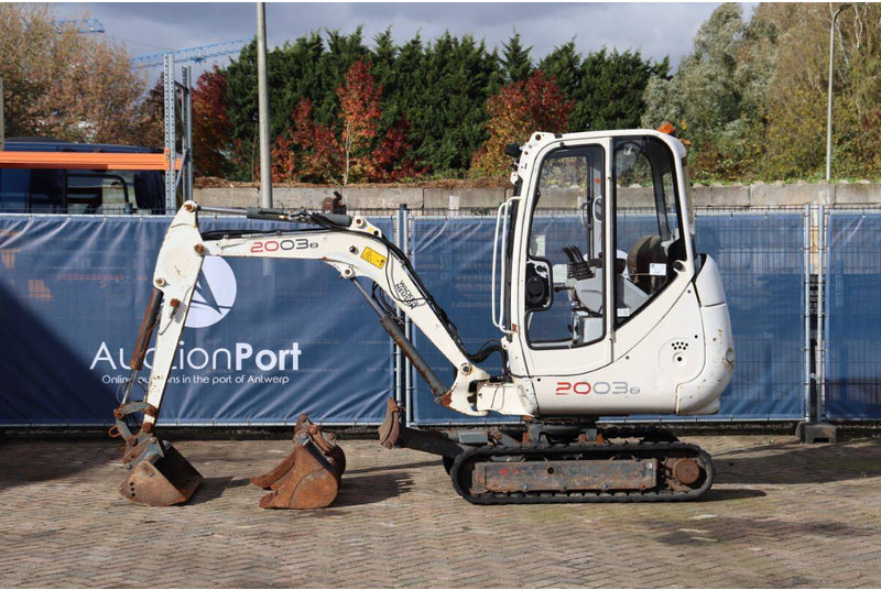 Neuson 2003 RD - Μίνι εκσκαφέας: φωτογραφία 2 Neuson 2003 RD - Μίνι εκσκαφέας: φωτογραφία 2