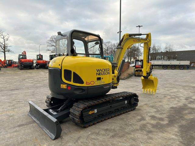 Neuson 6003 - Ερπυστριοφόρος εκσκαφέας: φωτογραφία 4 Neuson 6003 - Ερπυστριοφόρος εκσκαφέας: φωτογραφία 4