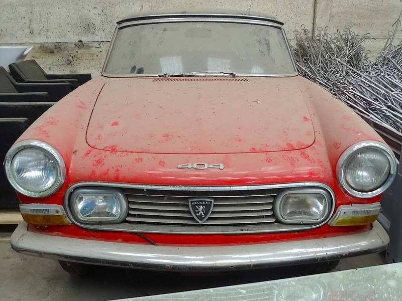 Peugeot 404 cabriolet - Λιμουζίνα/ Sedan: φωτογραφία 4 Peugeot 404 cabriolet - Λιμουζίνα/ Sedan: φωτογραφία 4