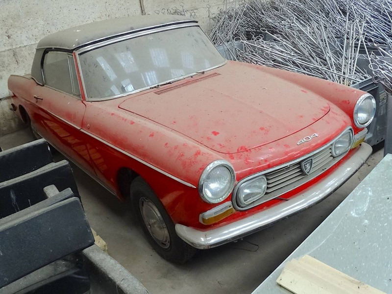 Peugeot 404 cabriolet - Λιμουζίνα/ Sedan: φωτογραφία 3 Peugeot 404 cabriolet - Λιμουζίνα/ Sedan: φωτογραφία 3