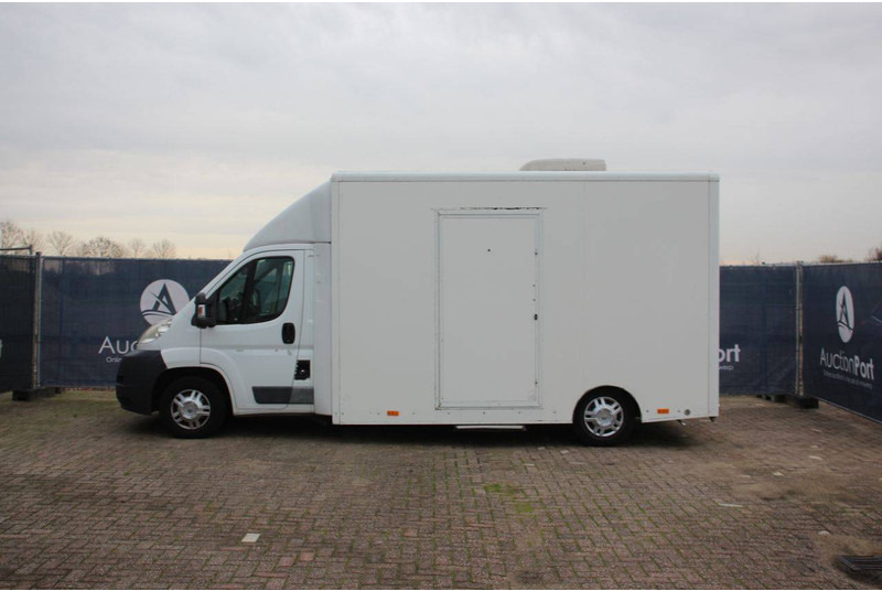 Peugeot BOXER - Επαγγελματικό αυτοκίνητο κόφα: φωτογραφία 2 Peugeot BOXER - Επαγγελματικό αυτοκίνητο κόφα: φωτογραφία 2