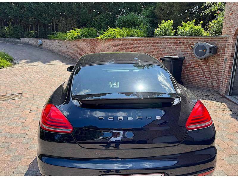 Porsche Panamera 3.0 V6 Diesel - Λιμουζίνα/ Sedan: φωτογραφία 2 Porsche Panamera 3.0 V6 Diesel - Λιμουζίνα/ Sedan: φωτογραφία 2