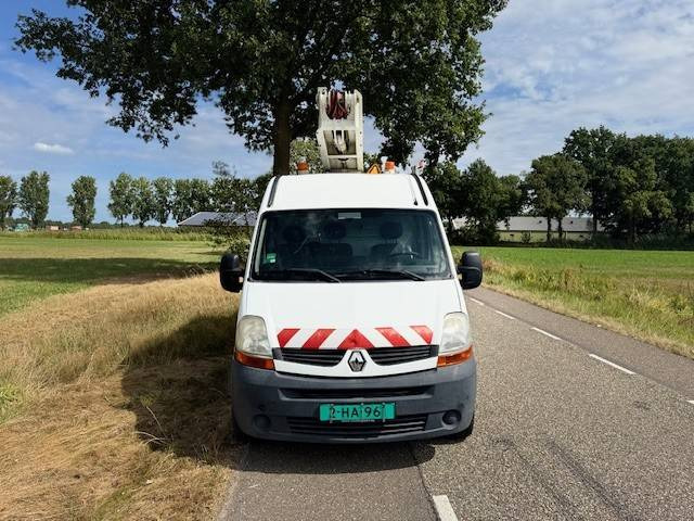 Renault Master 2.5DCI - Φορτηγό με εναέρια πλατφόρμα: φωτογραφία 3 Renault Master 2.5DCI - Φορτηγό με εναέρια πλατφόρμα: φωτογραφία 3