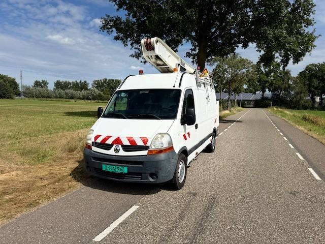 Renault Master 2.5DCI - Φορτηγό με εναέρια πλατφόρμα: φωτογραφία 2 Renault Master 2.5DCI - Φορτηγό με εναέρια πλατφόρμα: φωτογραφία 2