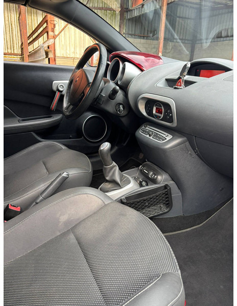 Renault Wind TCe - Λιμουζίνα/ Sedan: φωτογραφία 5 Renault Wind TCe - Λιμουζίνα/ Sedan: φωτογραφία 5