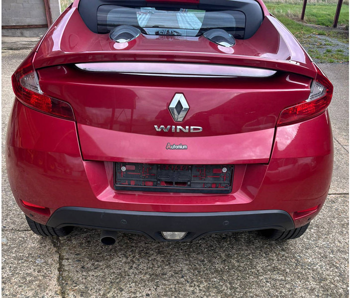 Renault Wind TCe - Λιμουζίνα/ Sedan: φωτογραφία 3 Renault Wind TCe - Λιμουζίνα/ Sedan: φωτογραφία 3