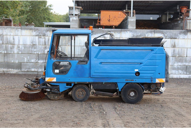 Schmidt SK152S - Σάρωθρο δρόμων: φωτογραφία 2 Schmidt SK152S - Σάρωθρο δρόμων: φωτογραφία 2