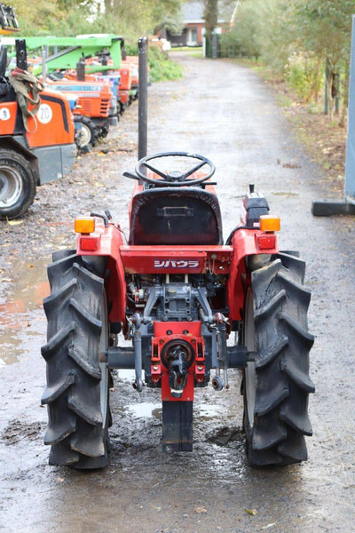 Shibaura P17F - Τρακτέρ: φωτογραφία 5 Shibaura P17F - Τρακτέρ: φωτογραφία 5