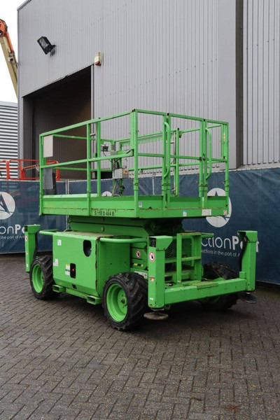 Skyjack S118D - Ψαλιδωτό ανυψωτικό: φωτογραφία 4 Skyjack S118D - Ψαλιδωτό ανυψωτικό: φωτογραφία 4