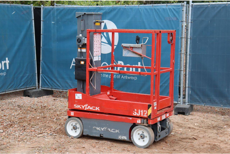 Skyjack SJ12 - Πλατφόρμα εναέρια: φωτογραφία 3 Skyjack SJ12 - Πλατφόρμα εναέρια: φωτογραφία 3
