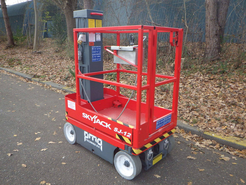 Skyjack SJ12 - Πλατφόρμα εναέρια: φωτογραφία 4 Skyjack SJ12 - Πλατφόρμα εναέρια: φωτογραφία 4