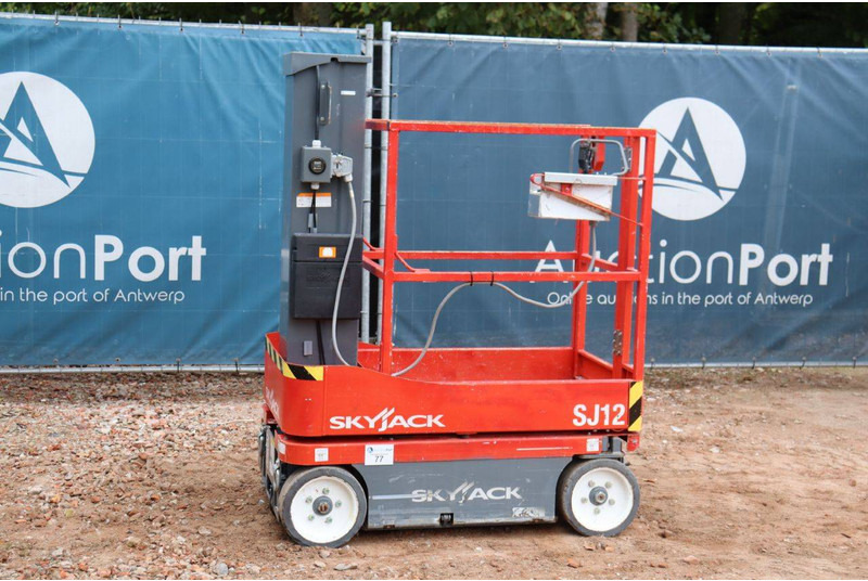 Skyjack SJ12 - Πλατφόρμα εναέρια: φωτογραφία 1 Skyjack SJ12 - Πλατφόρμα εναέρια: φωτογραφία 1