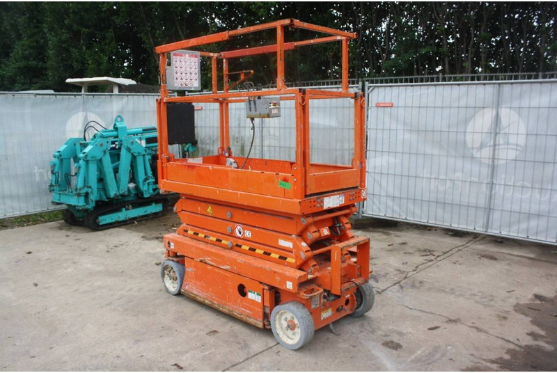 Skyjack SJ3219 - Ψαλιδωτό ανυψωτικό: φωτογραφία 2 Skyjack SJ3219 - Ψαλιδωτό ανυψωτικό: φωτογραφία 2