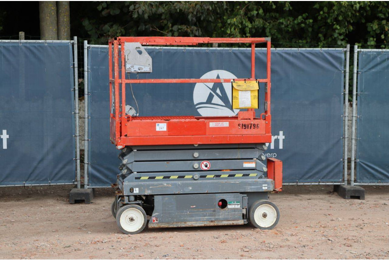 Skyjack SJ3219 - Ψαλιδωτό ανυψωτικό: φωτογραφία 1 Skyjack SJ3219 - Ψαλιδωτό ανυψωτικό: φωτογραφία 1