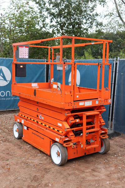 Skyjack SJ4626 - Ψαλιδωτό ανυψωτικό: φωτογραφία 4 Skyjack SJ4626 - Ψαλιδωτό ανυψωτικό: φωτογραφία 4