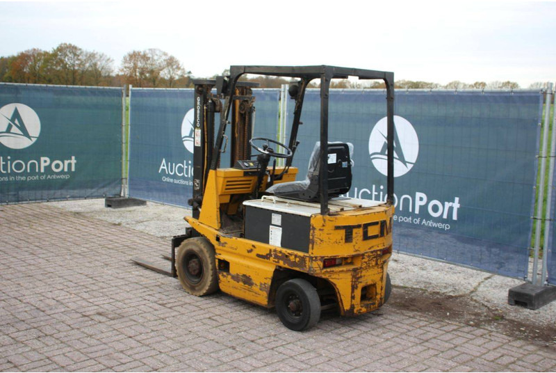 TCM - Ηλεκτροκίνητο περονοφόρο: φωτογραφία 3 TCM - Ηλεκτροκίνητο περονοφόρο: φωτογραφία 3