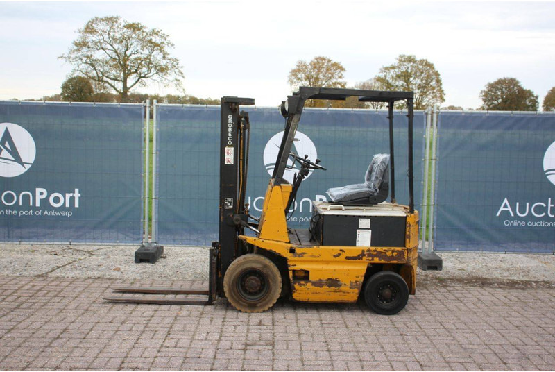 TCM - Ηλεκτροκίνητο περονοφόρο: φωτογραφία 2 TCM - Ηλεκτροκίνητο περονοφόρο: φωτογραφία 2