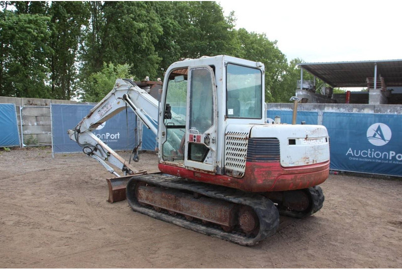 Takeuchi TB 175 - Ερπυστριοφόρος εκσκαφέας: φωτογραφία 3 Takeuchi TB 175 - Ερπυστριοφόρος εκσκαφέας: φωτογραφία 3