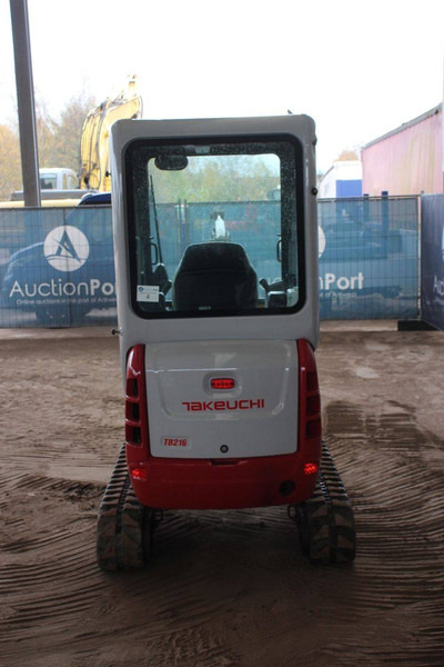 Takeuchi TB216 - Μίνι εκσκαφέας: φωτογραφία 4 Takeuchi TB216 - Μίνι εκσκαφέας: φωτογραφία 4