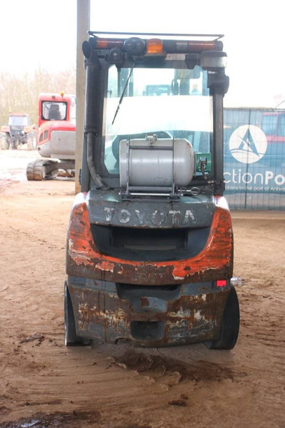 Toyota 06686GF30 - Υγραεριοκίνητο περονοφόρο: φωτογραφία 4 Toyota 06686GF30 - Υγραεριοκίνητο περονοφόρο: φωτογραφία 4