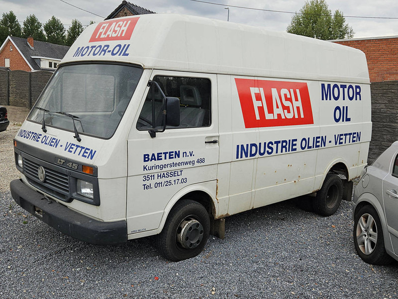 Volkswagen Lt 45 - Λιμουζίνα/ Sedan: φωτογραφία 2 Volkswagen Lt 45 - Λιμουζίνα/ Sedan: φωτογραφία 2
