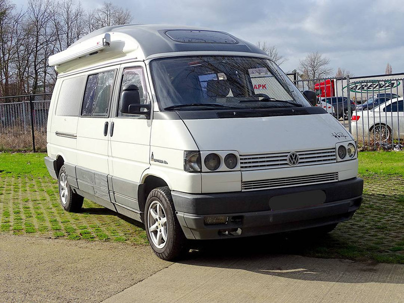 Volkswagen Transporter (T4) 'Dehler' Optima 5.4 (2.4L Diesel) - Αυτοκινούμενο βαν: φωτογραφία 4 Volkswagen Transporter (T4) 'Dehler' Optima 5.4 (2.4L Diesel) - Αυτοκινούμενο βαν: φωτογραφία 4
