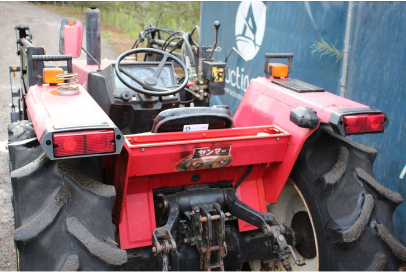 Τρακτέρ Yanmar FX28D: φωτογραφία 18