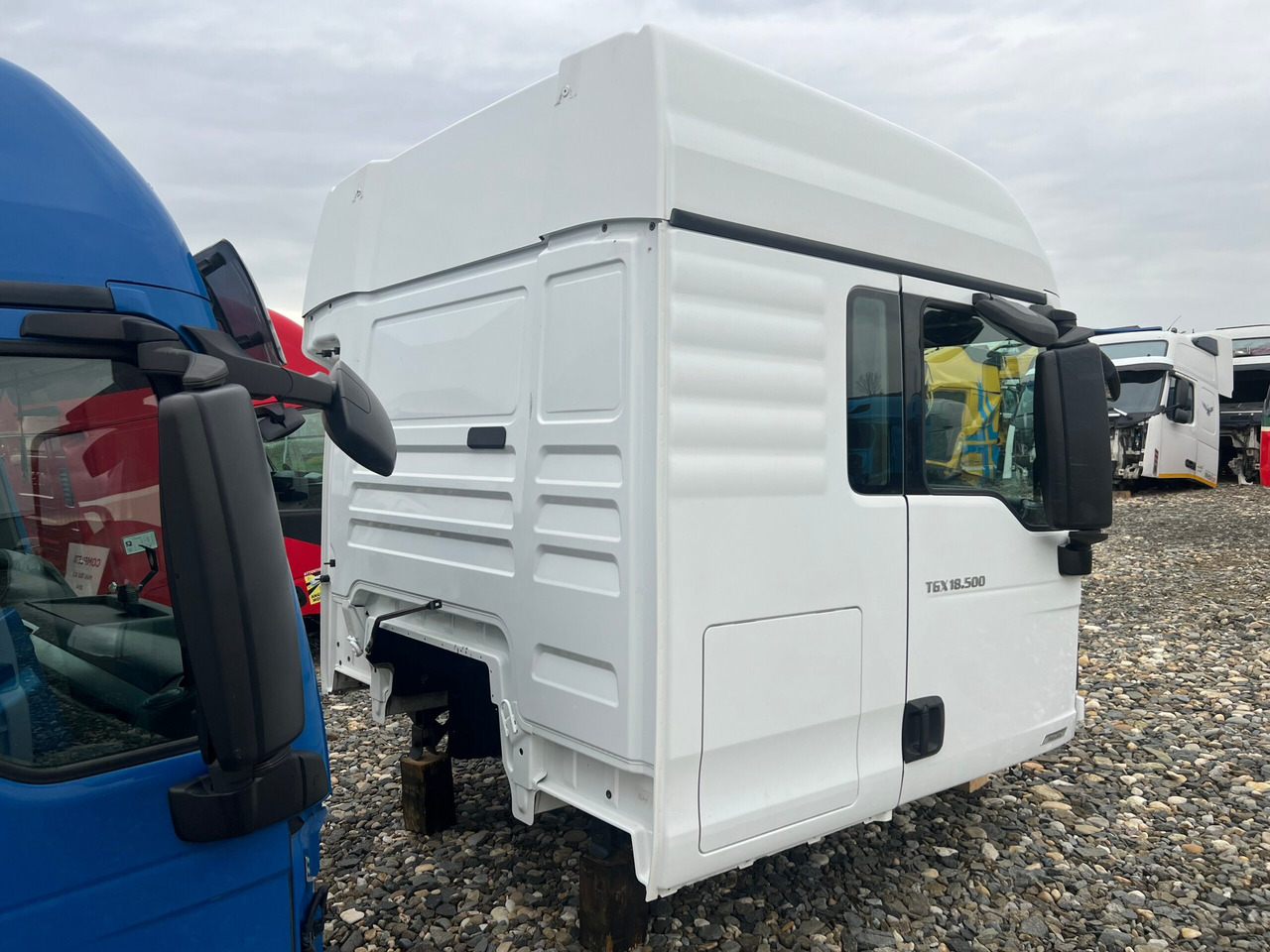 CABINA MAN TGX TG2 XLX - Καμπίνα για Φορτηγό: φωτογραφία 4 CABINA MAN TGX TG2 XLX - Καμπίνα για Φορτηγό: φωτογραφία 4