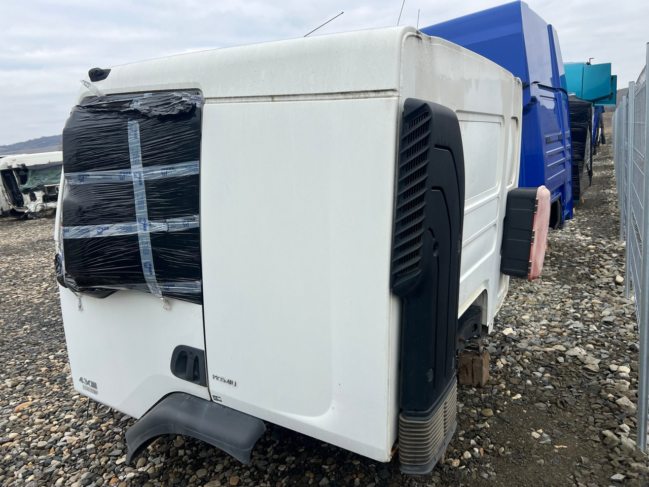 CABINA RENAULT PREMIUM SLEEPER CAB L2H1 - Καμπίνα για Φορτηγό: φωτογραφία 4 CABINA RENAULT PREMIUM SLEEPER CAB L2H1 - Καμπίνα για Φορτηγό: φωτογραφία 4