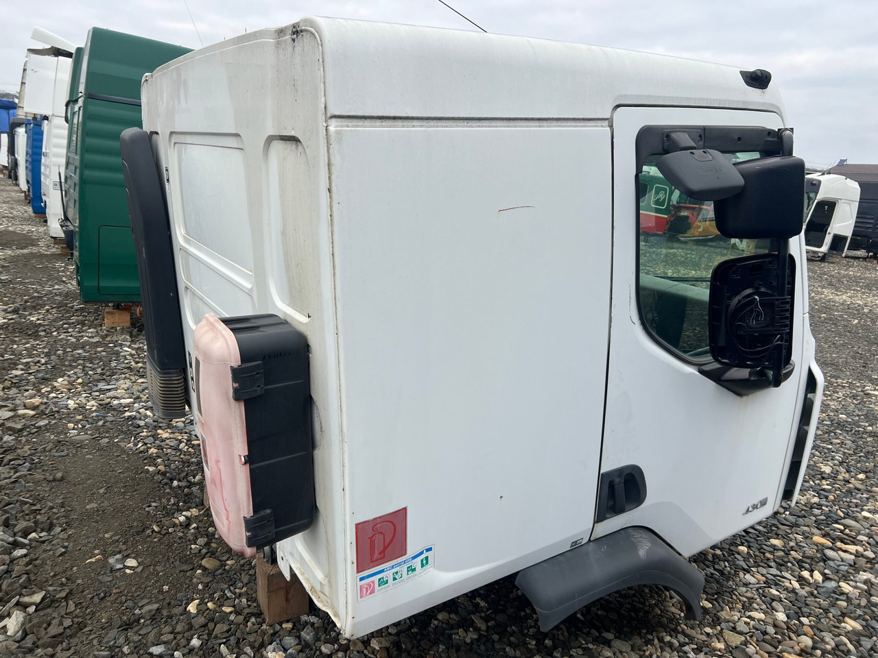 CABINA RENAULT PREMIUM SLEEPER CAB L2H1 - Καμπίνα για Φορτηγό: φωτογραφία 5 CABINA RENAULT PREMIUM SLEEPER CAB L2H1 - Καμπίνα για Φορτηγό: φωτογραφία 5