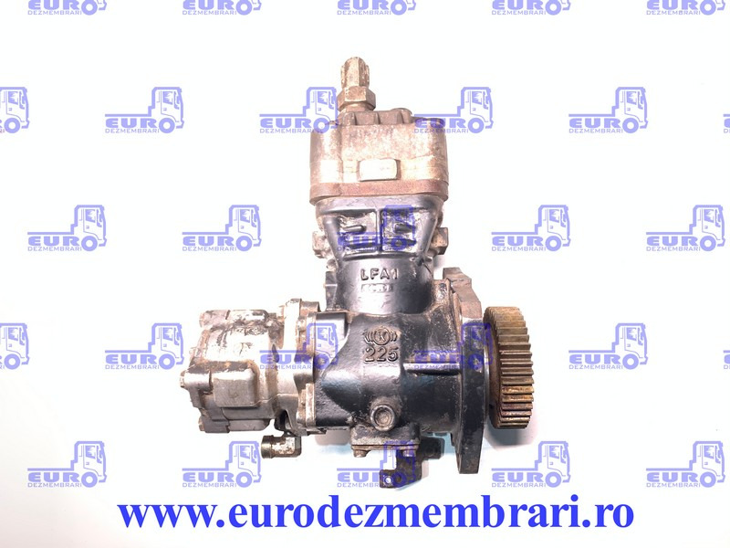 COMPRESOR AER RENAULT MAGNUM DXI13 04905010, K016932 - Κομπρεσέρ για Φορτηγό: φωτογραφία 1 COMPRESOR AER RENAULT MAGNUM DXI13 04905010, K016932 - Κομπρεσέρ για Φορτηγό: φωτογραφία 1