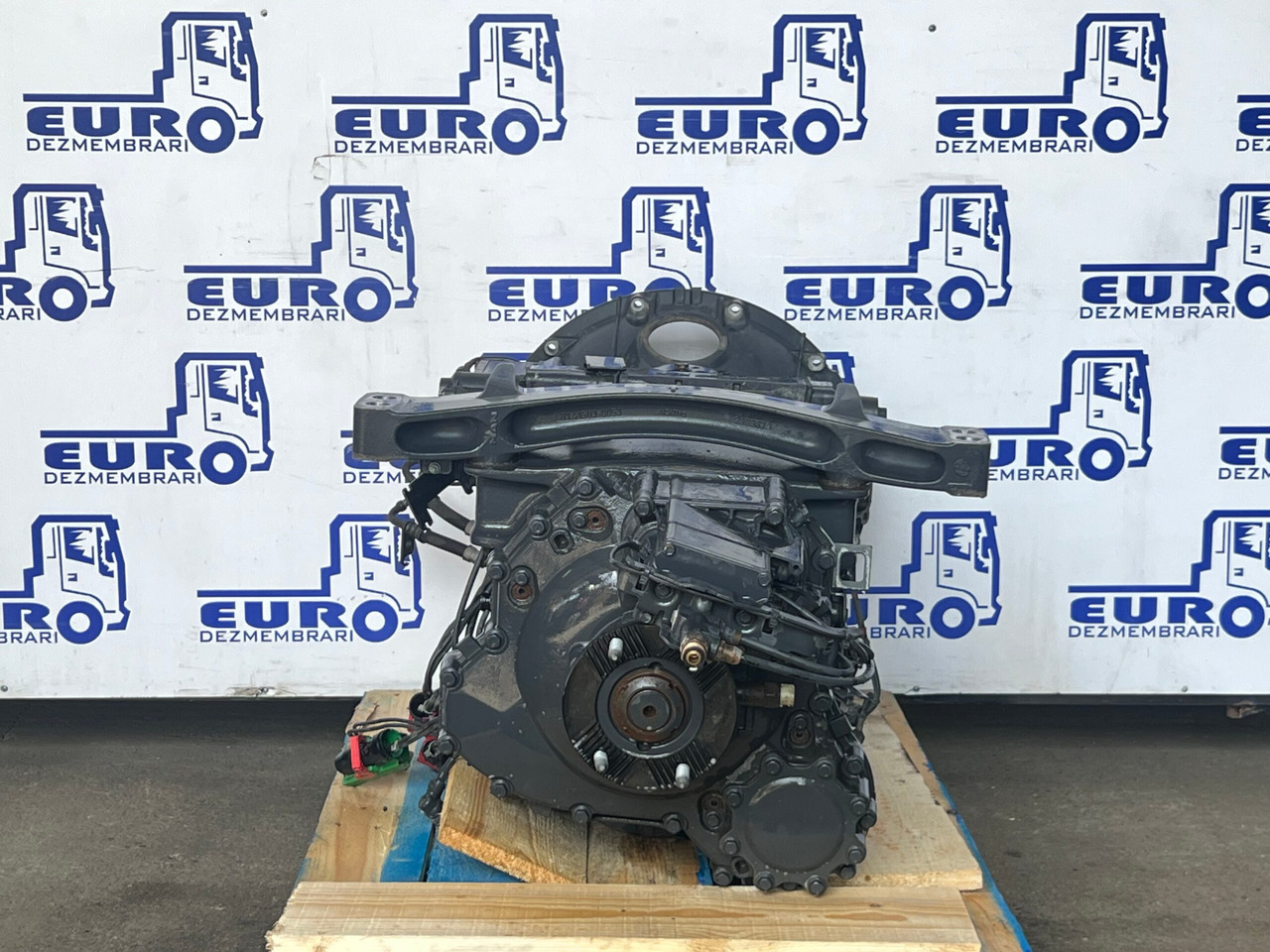 CUTIE VITEZE AUTOMATA FARA RETARDER TIPMATIC 14 DD MAN TGX 81.32004.6415 - Κιβώτιο ταχυτήτων για Φορτηγό: φωτογραφία 4 CUTIE VITEZE AUTOMATA FARA RETARDER TIPMATIC 14 DD MAN TGX 81.32004.6415 - Κιβώτιο ταχυτήτων για Φορτηγό: φωτογραφία 4