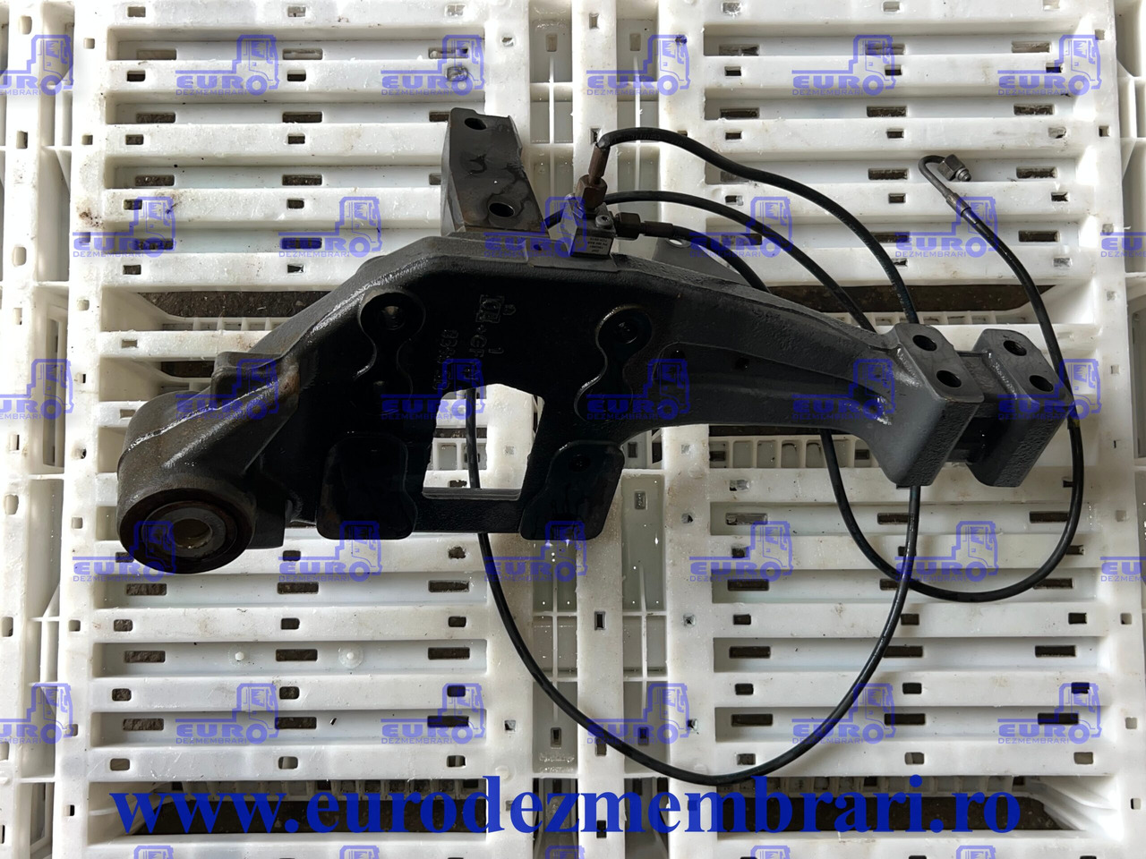 SUPORT CABINA SPATE DREAPTA DAF XF 1922172 1922174 1892984 - Πλαίσιο/ Σασί για Φορτηγό: φωτογραφία 1 SUPORT CABINA SPATE DREAPTA DAF XF 1922172 1922174 1892984 - Πλαίσιο/ Σασί για Φορτηγό: φωτογραφία 1