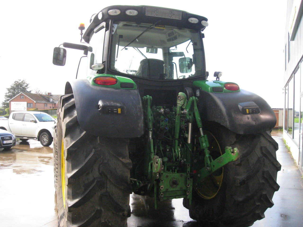 John Deere 6210R AUTOPOWER - Τρακτέρ: φωτογραφία 3 John Deere 6210R AUTOPOWER - Τρακτέρ: φωτογραφία 3