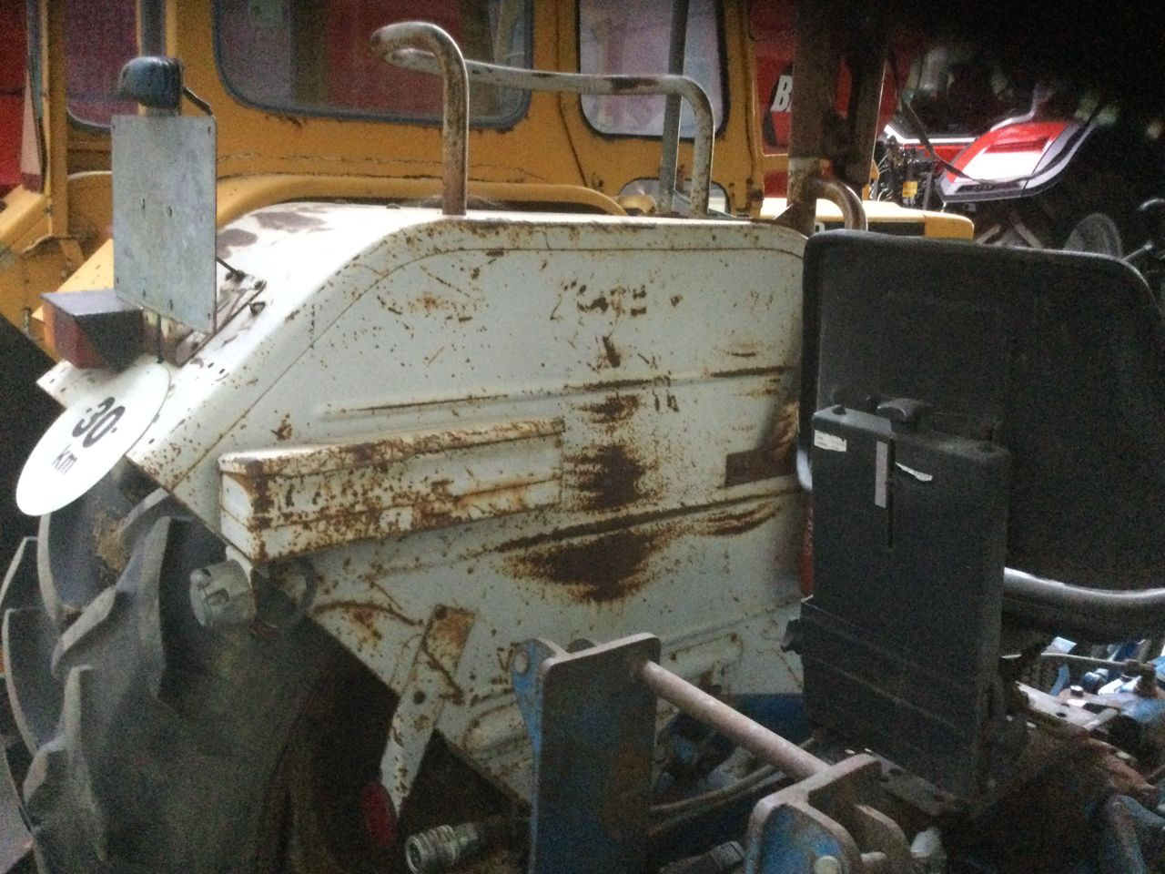 Ford 4000 - Τρακτέρ: φωτογραφία 4 Ford 4000 - Τρακτέρ: φωτογραφία 4