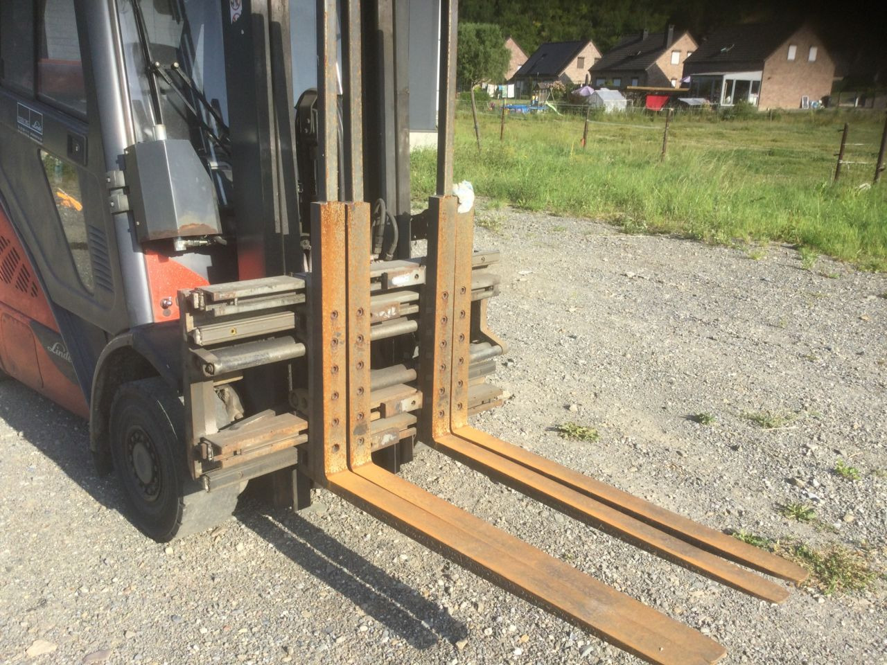 Linde H20T - Υγραεριοκίνητο περονοφόρο: φωτογραφία 4 Linde H20T - Υγραεριοκίνητο περονοφόρο: φωτογραφία 4